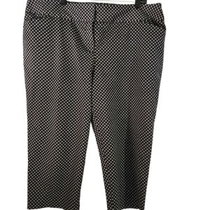 Worthington Black and White Patterned Capris